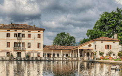 VILLA STECCHINI “Visita guidata con aperitivo”